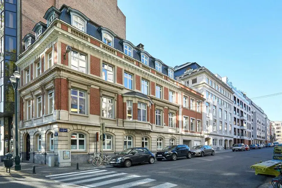 Topos building on Avenue Louise, home of the La Rosa Bianca bridal shop in Brussels